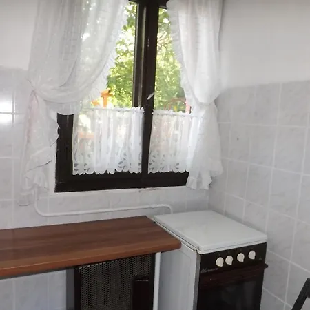 Randevu Πανσιόν Balatonföldvár